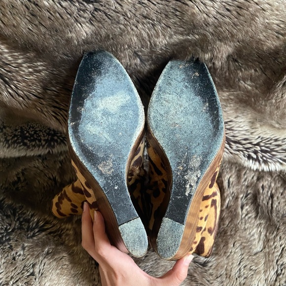 Barbara Bui beige and brown leopard print pony fur platform boots 36.5 - Picture 9 of 9